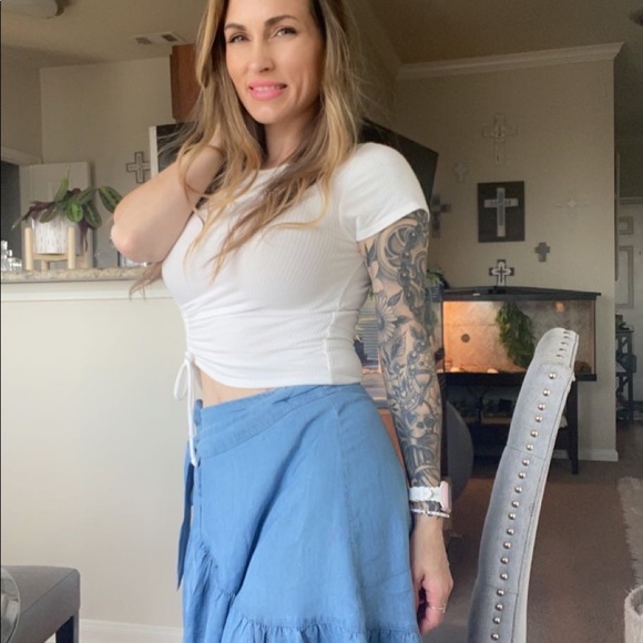 Meet your Posher, Prisilla - Picture 3 of 4